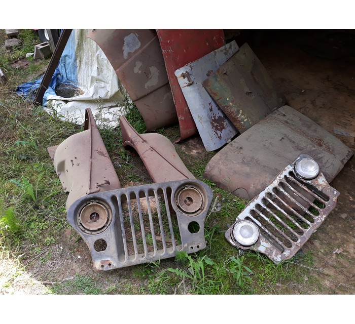M-151 Mutt M-37 Lots of Jeep Parts 5