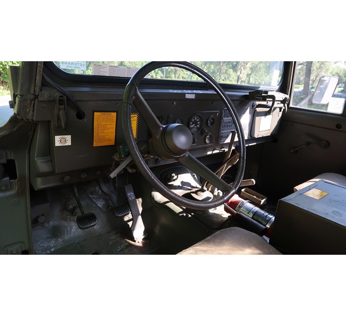 1968 Kaiser M715 Military Truck 4