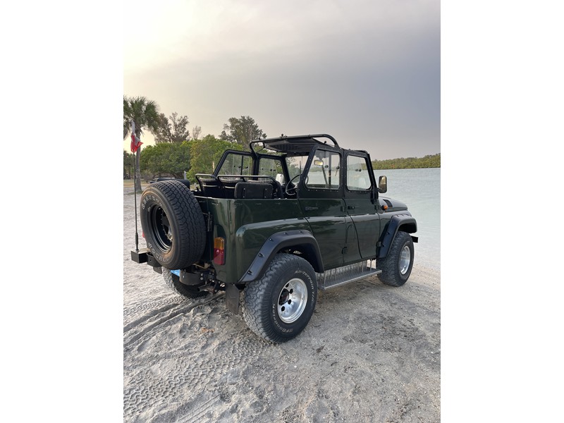 1990 UAZ 469 5