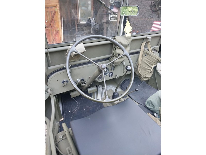 1946 Jeep CJ2 with Replica Willys WW2 MB Body 8