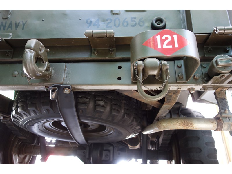 1968 Kaiser Jeep M715 Troop Cargo 1