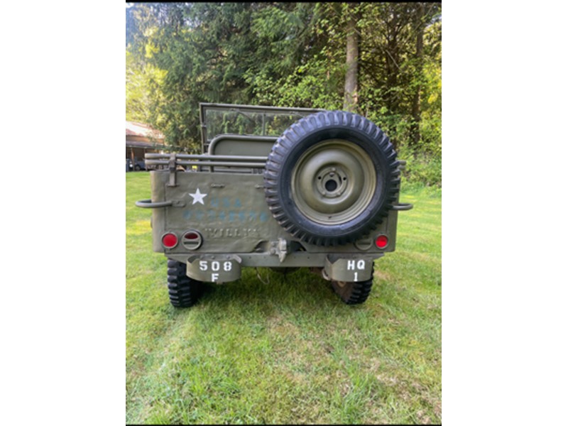 Beautiful 1942 Willys Slat Grill Jeep 2