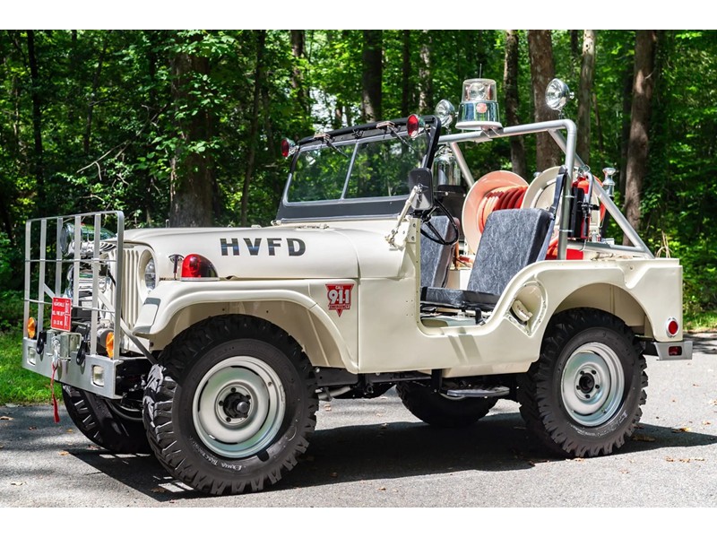 1953 Willys M38A1 Brush Fire Truck 4