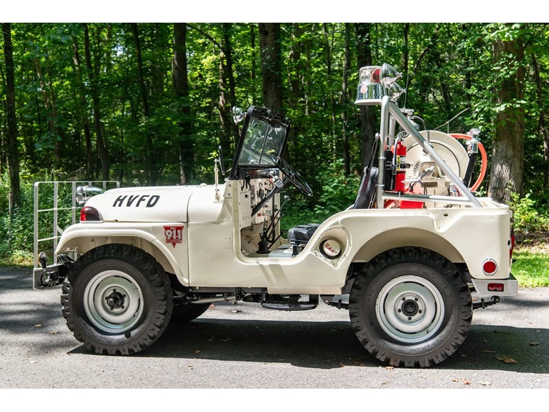 1953 Willys M38A1 Brush Fire Truck 5